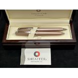 Sheaffer pen set in good quality case