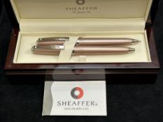 Sheaffer pen set in good quality case