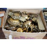 Large unsorted box of brass ware