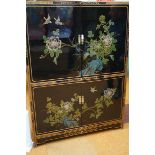 Large Chinese style lacquered cabinet 153 cm x 112