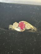 9ct Gol ring set with ruby & 2 diamonds Size M 3.1