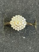 9ct gold diamond cluster ring Size L