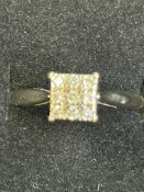 9ct gold cluster ring set with white stones Size N
