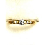 18ct Gold engagement ring with good quality centra