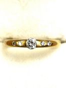 18ct Gold engagement ring with good quality centra