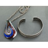 Silver chain with Murano pendant together with a s