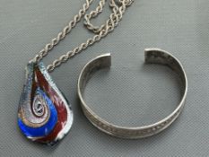 Silver chain with Murano pendant together with a s