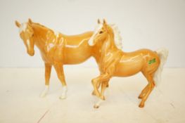 2x Beswick palomino horses