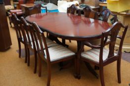 Very clean extending dining table 6 chairs 2 carve