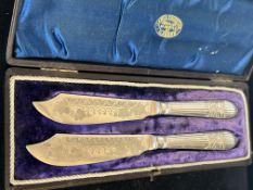pair victorian boxed knives