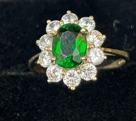 9ct Gold ring set with green stone & cz stone Size