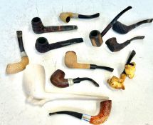 Collection of vintage pipes to include a clay pipe