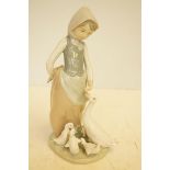 Lladro figurine, 24cm