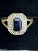 9ct Gold ring sapphire and diamonds, size O, 2.6gr