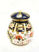 Royal crown derby pot pourri jar