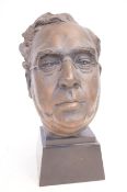 Bronze bust of unknown man - Very heavy & good qua
