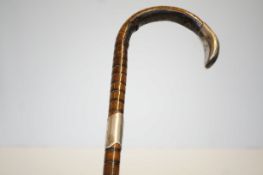 Edwardian Gentleman's walking cane with silver han
