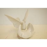 Large Lladro figure 6921 Doves Height 24 cm