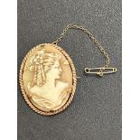 9ct gold cameo brooch with safety chain