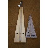 Dulcimer & Psaltery instruments with booklets