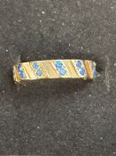 9ct gold ring set with 24 blue stones, size L