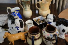 Good selection of ceramics to include Crown Devon,