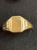 9ct gold signet ring, size Y, 4.5grams