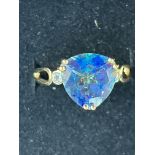 9ct Gold ring set with large blue stone Size O Wei