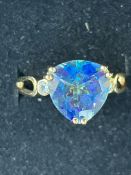 9ct Gold ring set with large blue stone Size O Wei