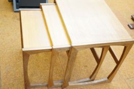 G-plan nest of tables