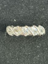 9ct White gold ring set with 5 white stones Size N