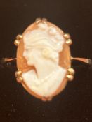 9ct Gold cameo ring Size Q 2.8g