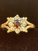 9ct Gold ring set with garnet & cz stones Size M 1