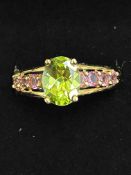9ct Gold ring set with pink sapphires & large peri
