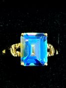 9ct Gold ring set with mystic topaz Size O