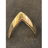 9ct Gold wishbone ring Size R Weight 4.6