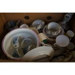 Collection of unsorted ceramics to include Victori
