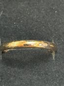9ct Gold wedding band Weight 3g Size P