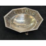 Silver footed bon bon dish Weight 111g