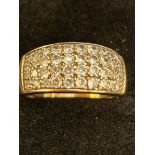 9ct Gold gents cluster ring Size P Weight 5g