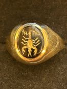 9ct gold scorpion ring 4.1 grams Size Z