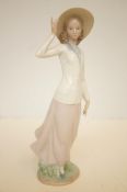 Lladro 5862 figure of a lady
