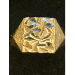 9ct gold signet ring 6.1 grams Size Q