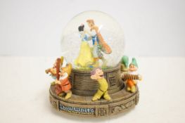 Snow white & the 7 dwarfs musical glitter globe by