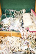 Very large quantity of costume jewellery - very he