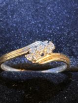 9ct Gold ring set with diamonds Size O 1.3g