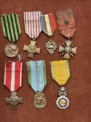 7 WWI & WWII french medals