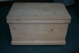 Large pine storage box