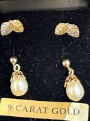 2x Pair of 9ct gold earrings