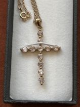 9ct Gold cross & chain